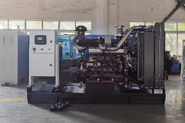 上柴發(fā)電機組.jpg 上柴發(fā)電機組.jpg